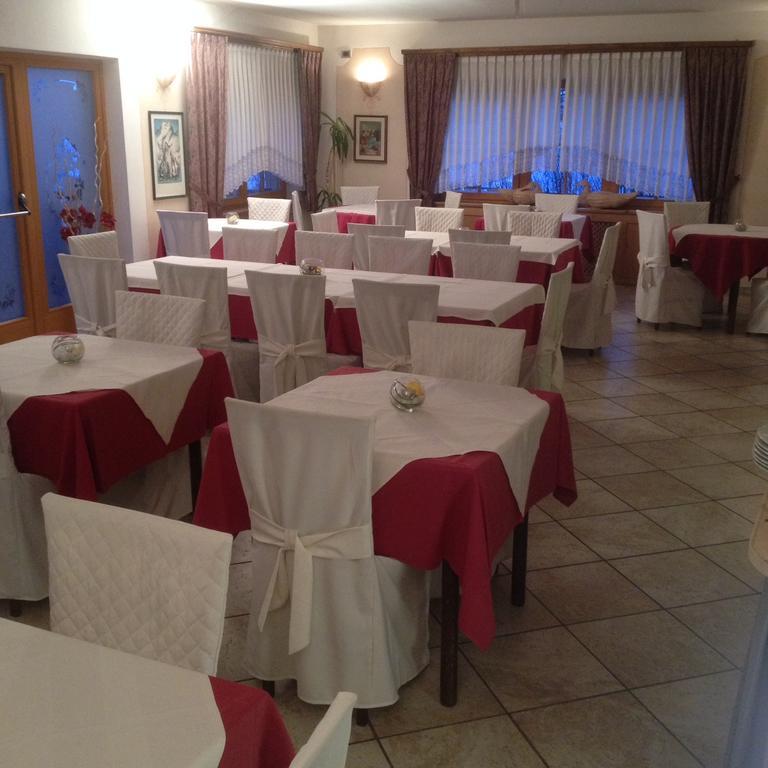 Hotel Villanova Santo Stefano Di Cadore Ngoại thất bức ảnh